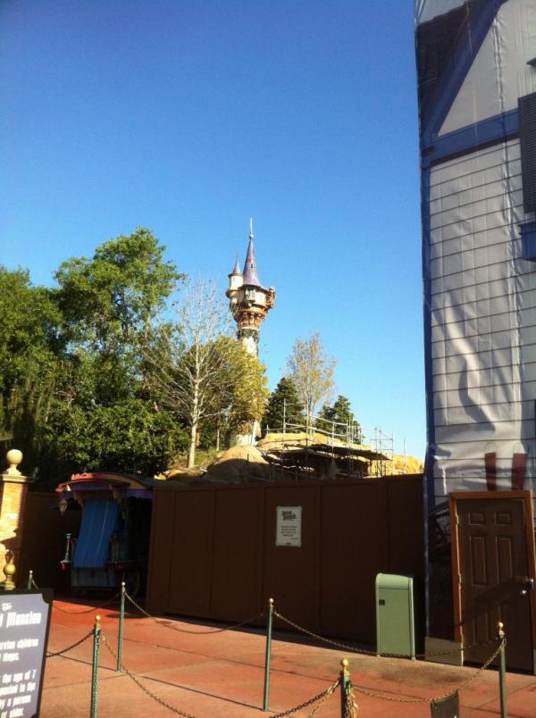 tower from haunted mansion cue